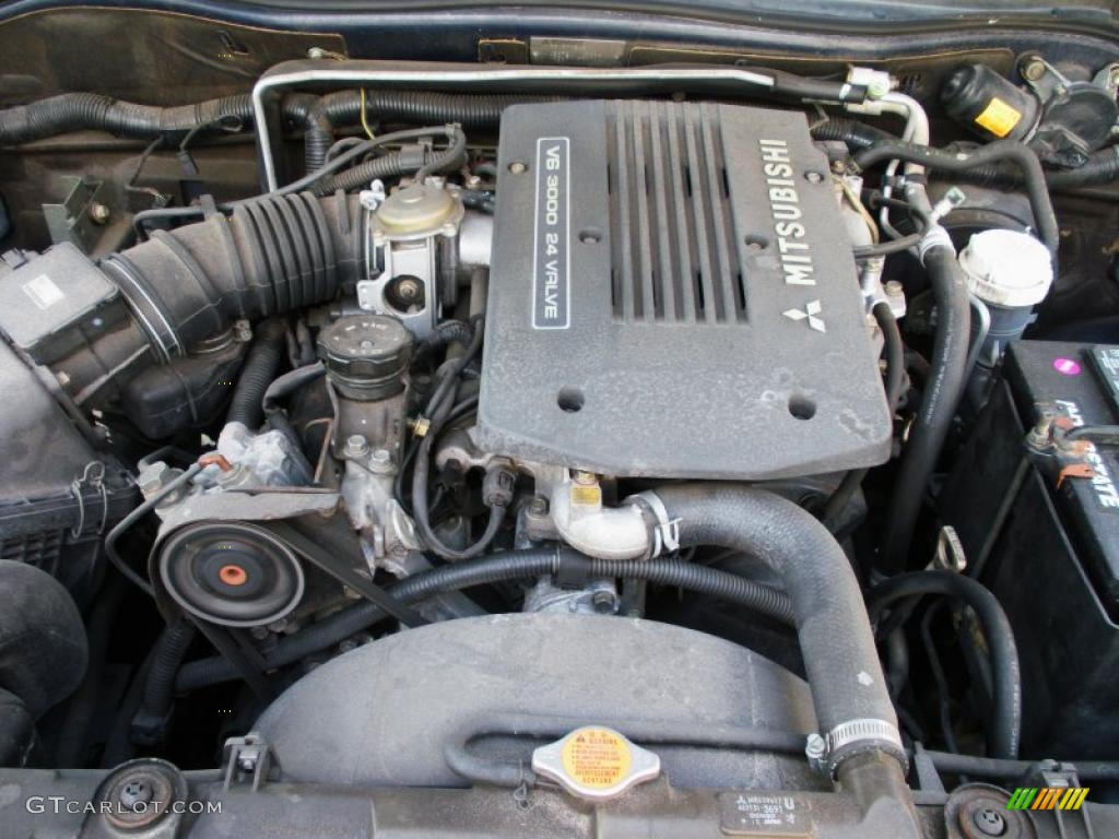 2001 Montero Sport LS - Royal Blue Pearl / Gray photo #24