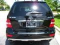 Black - ML 350 4Matic Photo No. 7