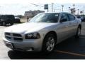 Bright Silver Metallic - Charger SE Photo No. 12