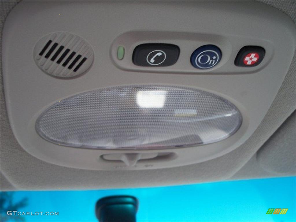 2010 Aveo Aveo5 LT - Summer Yellow / Charcoal photo #25