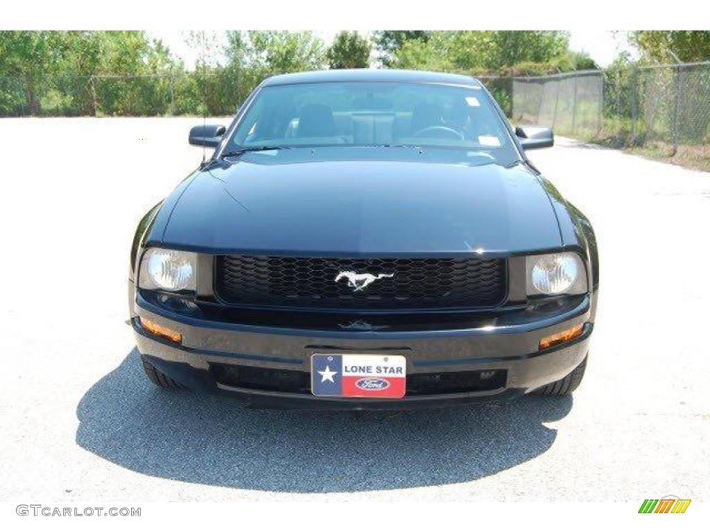 2008 Mustang V6 Deluxe Coupe - Black / Dark Charcoal photo #1