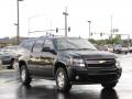 Black - Suburban 1500 LT 4x4 Photo No. 2