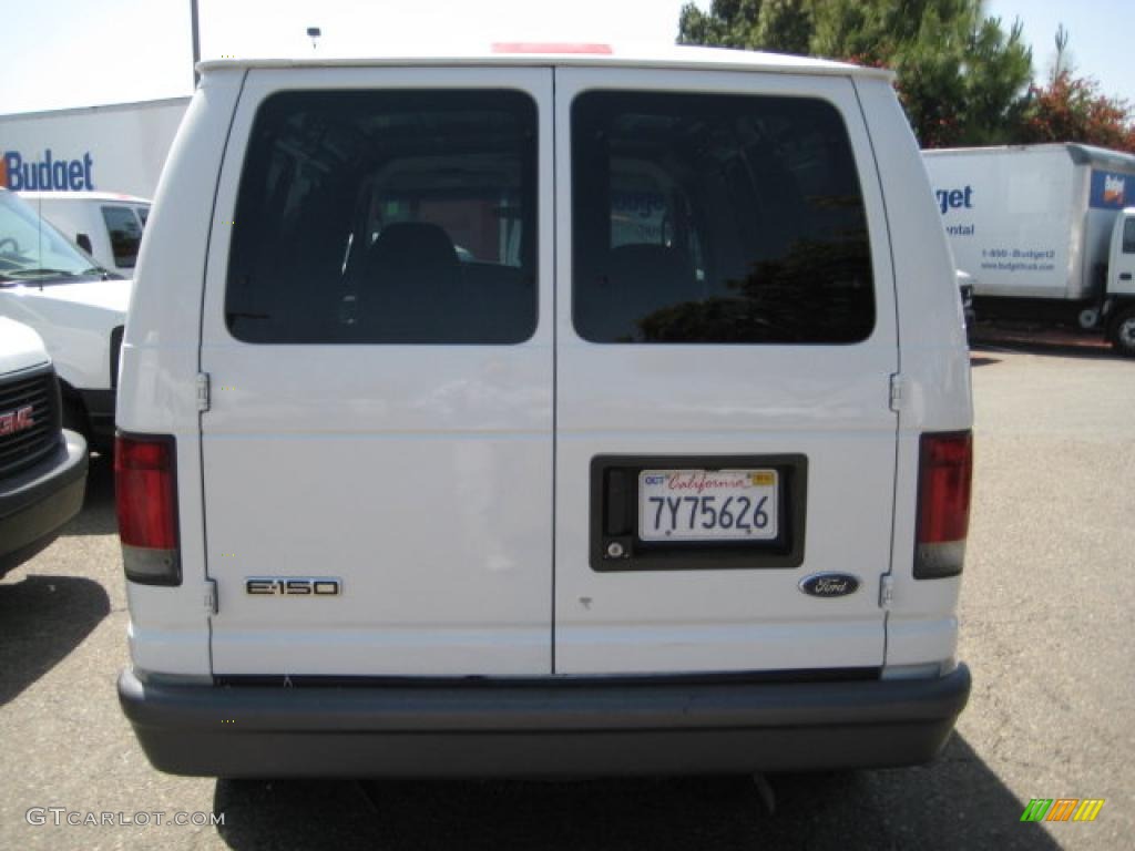 2006 E Series Van E150 Cargo - Oxford White / Medium Flint Grey photo #4