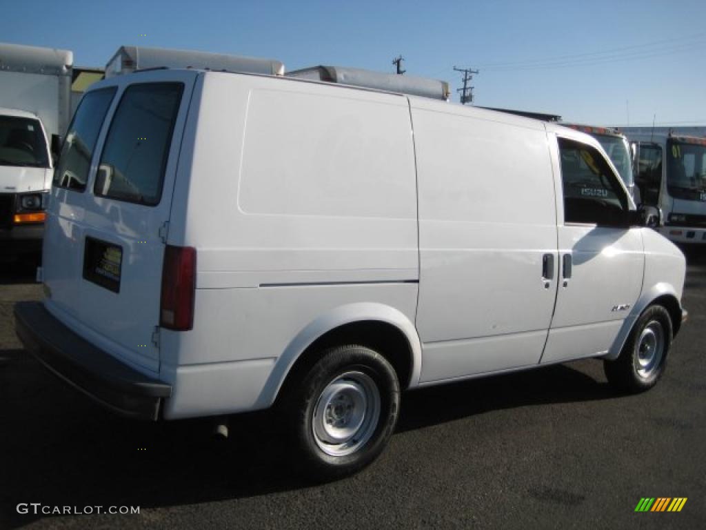 1999 Astro Commercial Van - Ivory White / Gray photo #6