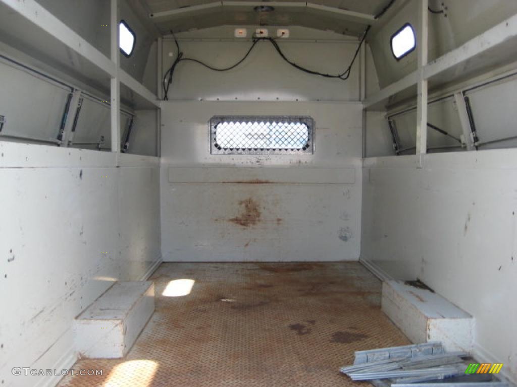 1999 E Series Cutaway E350 Commercial Utility Truck - Oxford White / Medium Graphite photo #5
