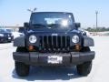 Black - Wrangler X 4x4 Photo No. 2