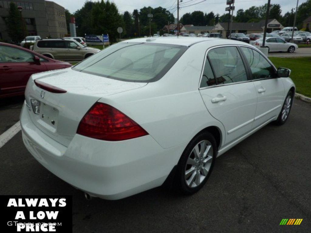 2007 Accord EX-L V6 Sedan - Taffeta White / Ivory photo #7