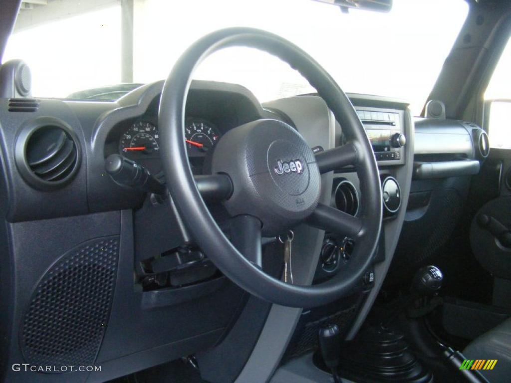 2009 Wrangler X 4x4 - Black / Dark Slate Gray/Medium Slate Gray photo #17