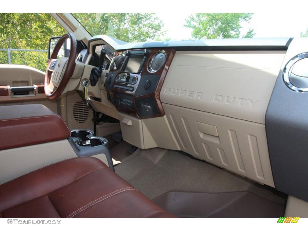 2010 F350 Super Duty King Ranch Crew Cab 4x4 - Oxford White / Chaparral Leather photo #38