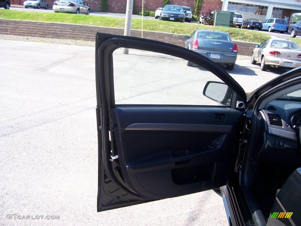 2009 Lancer ES Sport - Tarmac Black Pearl / Black photo #13