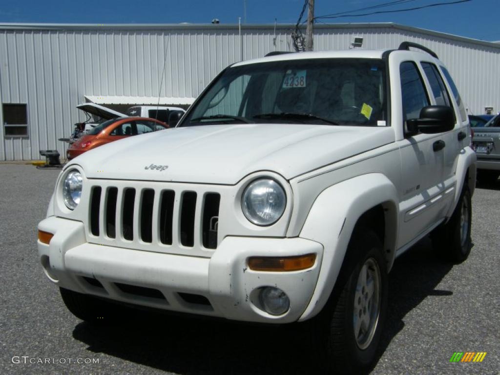 Stone White Jeep Liberty