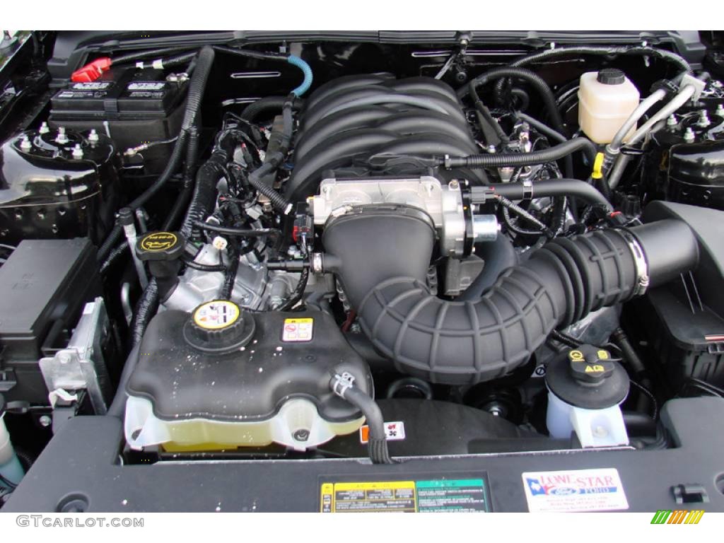 2007 Mustang GT Premium Coupe - Black / Medium Parchment photo #11