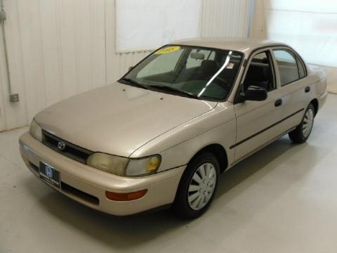 1995 Toyota Corolla Sedan Data, Info and Specs