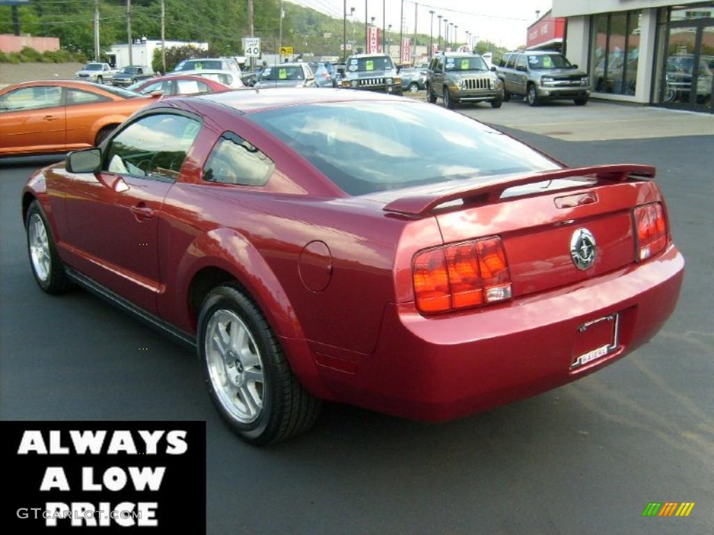 2007 Mustang V6 Premium Coupe - Redfire Metallic / Dark Charcoal photo #5
