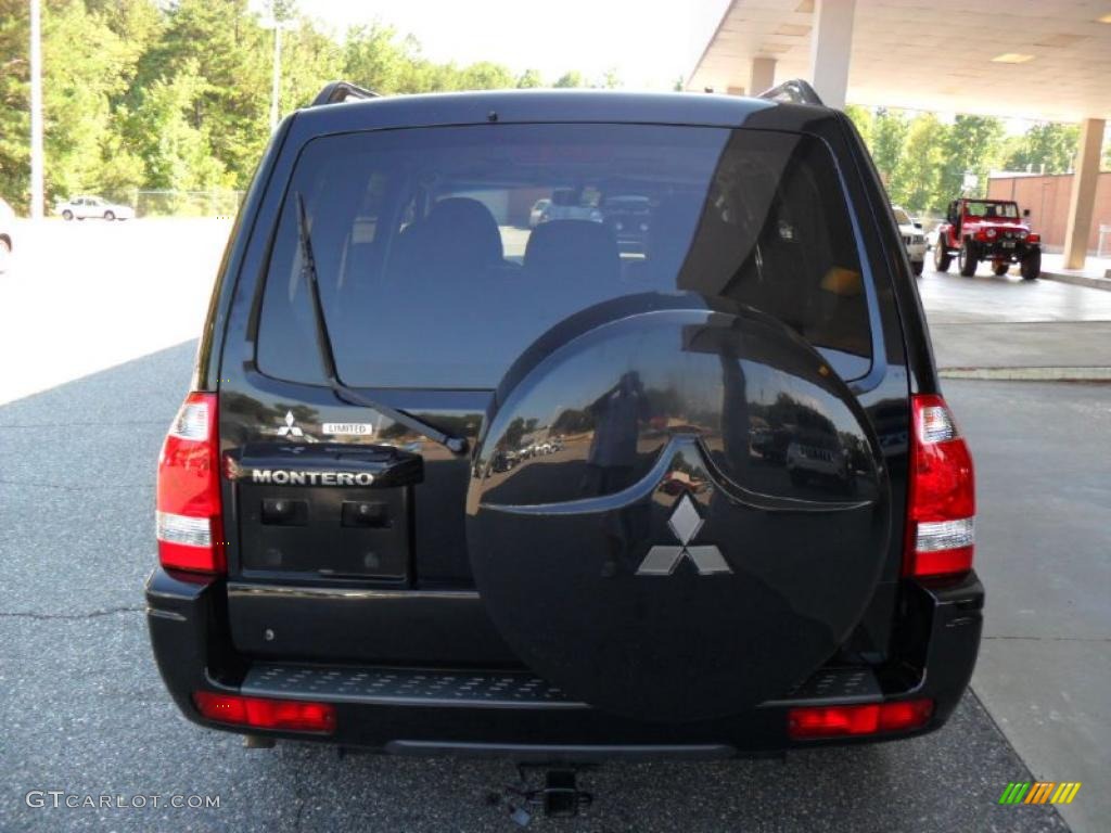 2006 Montero Limited 4x4 - Midnight Black / Charcoal photo #3