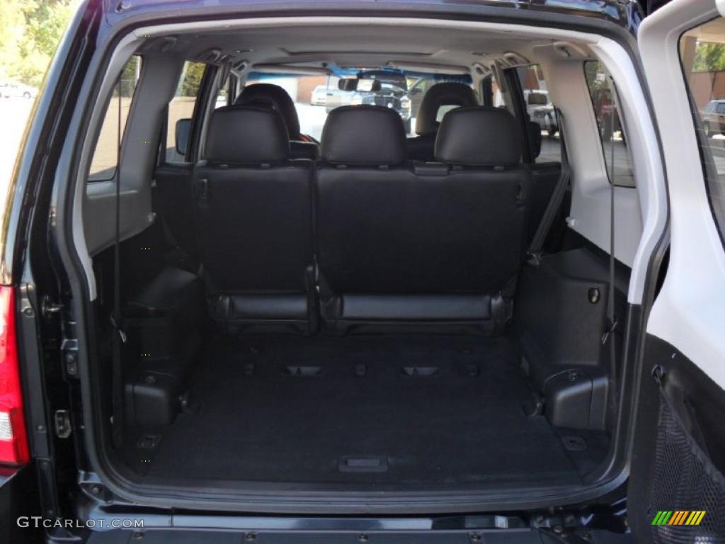 2006 Montero Limited 4x4 - Midnight Black / Charcoal photo #21