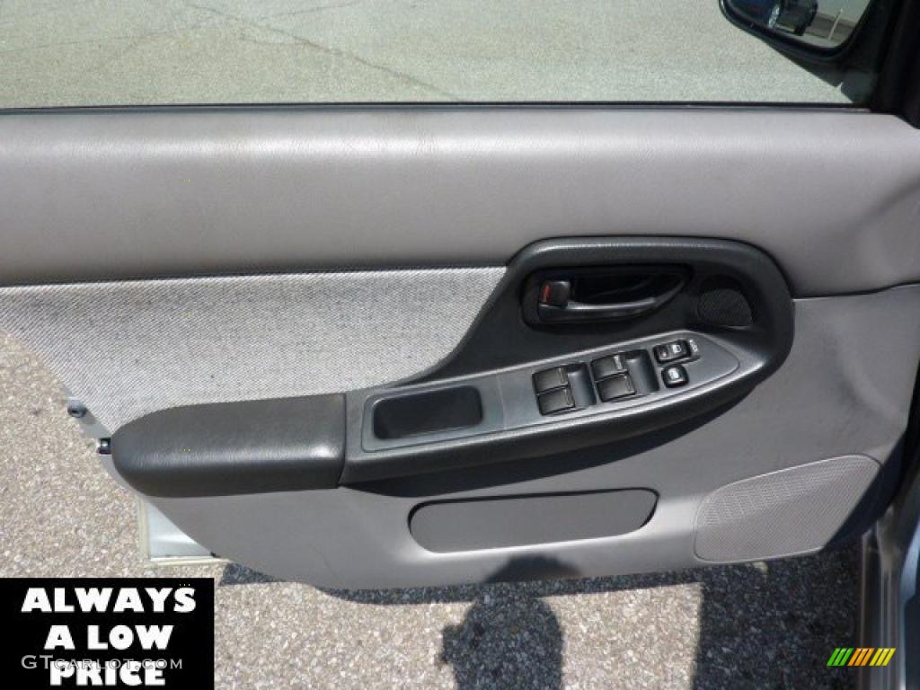 2002 Impreza Outback Sport Wagon - Platinum Silver Metallic / Gray photo #12