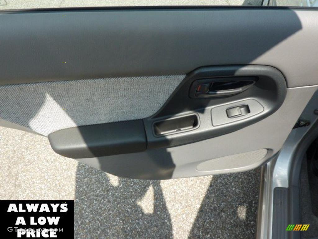 2002 Impreza Outback Sport Wagon - Platinum Silver Metallic / Gray photo #14