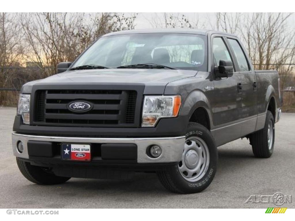 2010 F150 XL SuperCrew - Sterling Grey Metallic / Medium Stone photo #3