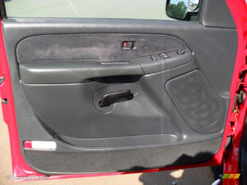 2000 Silverado 1500 LS Extended Cab 4x4 - Victory Red / Graphite photo #8