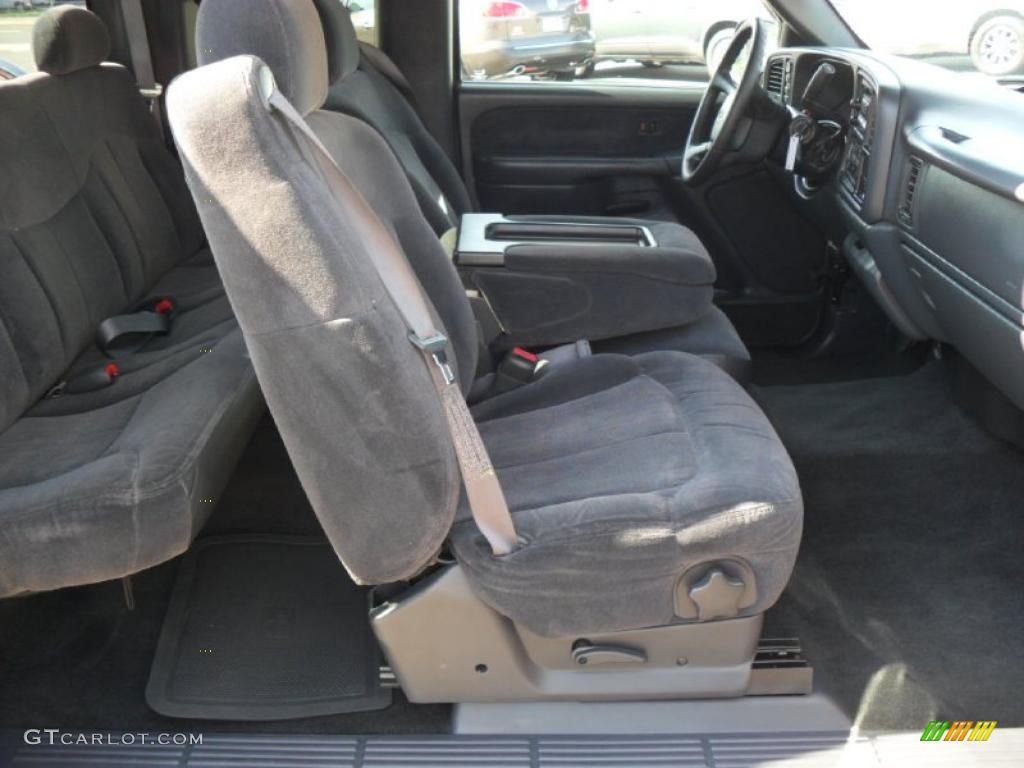 2000 Silverado 1500 LS Extended Cab 4x4 - Victory Red / Graphite photo #17