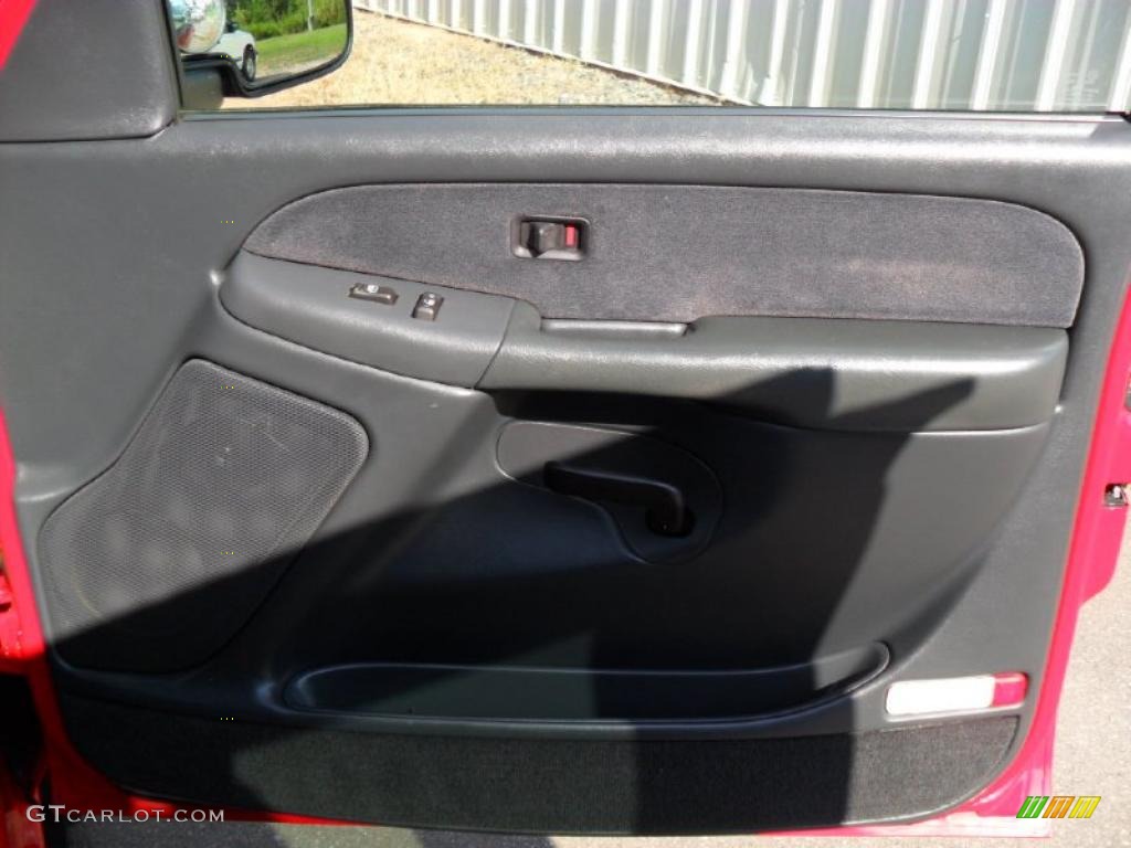 2000 Silverado 1500 LS Extended Cab 4x4 - Victory Red / Graphite photo #20