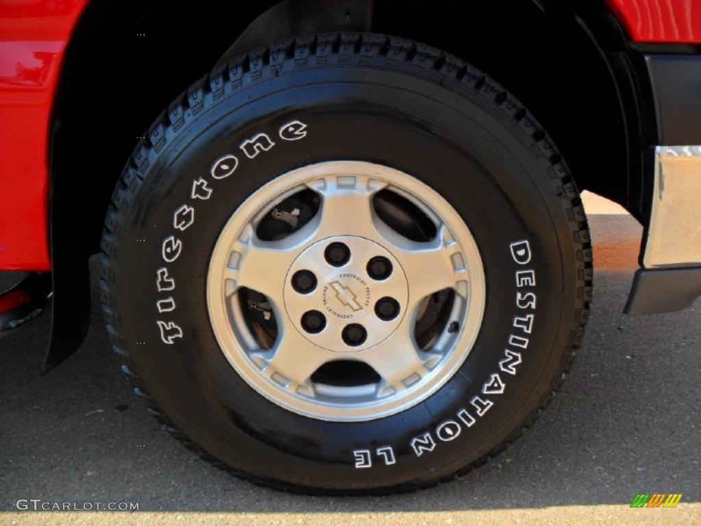 2000 Silverado 1500 LS Extended Cab 4x4 - Victory Red / Graphite photo #22