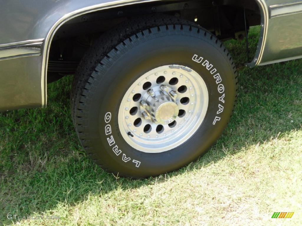1986 Chevrolet C/K C20 Custom Deluxe Regular Cab Custom Wheels Photos