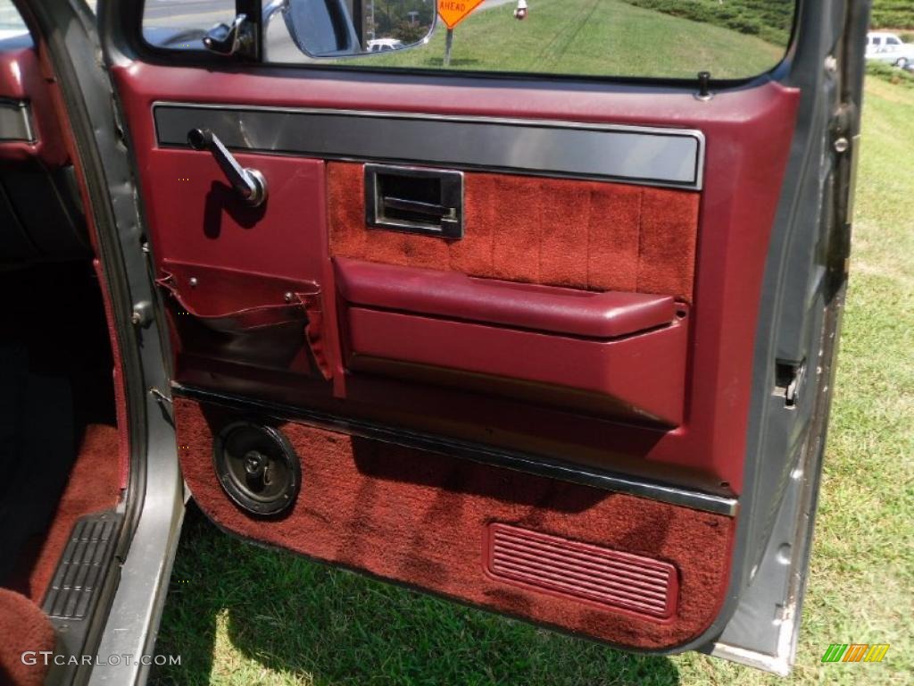 1986 Chevrolet C/K C20 Custom Deluxe Regular Cab Door Panel Photos