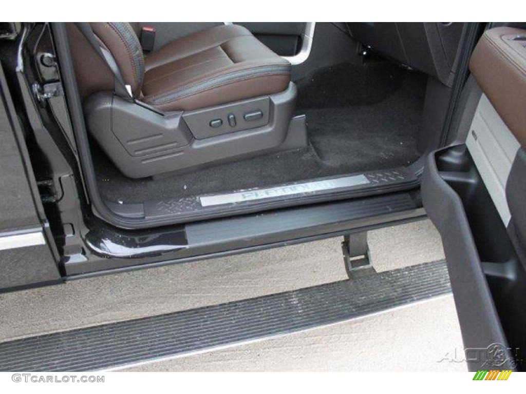 2010 F150 Platinum SuperCrew - Tuxedo Black / Sienna Brown Leather/Black photo #22