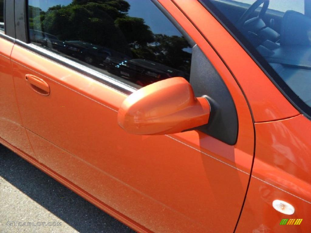 2006 Aveo LS Hatchback - Spicy Orange / Charcoal photo #22