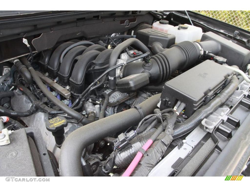 2010 F150 XLT SuperCrew - Tuxedo Black / Medium Stone photo #18