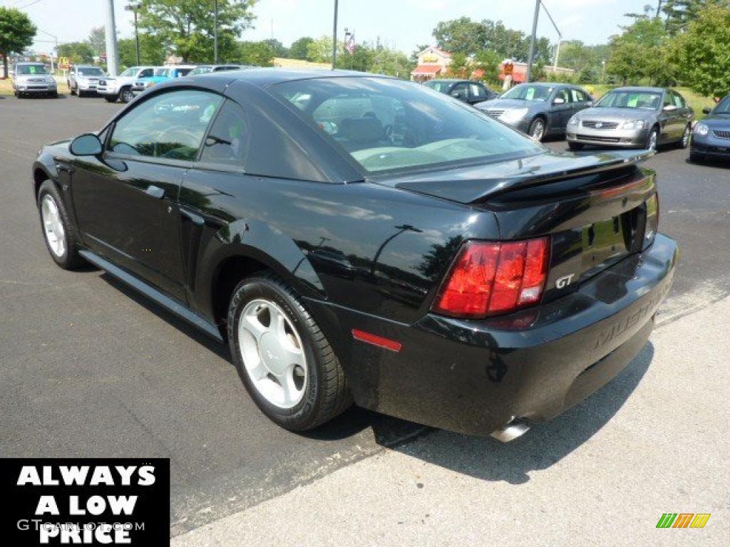 2000 Mustang GT Coupe - Black / Medium Graphite photo #5