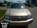 2004 Vintage Gold Metallic Toyota Highlander V6  photo #2