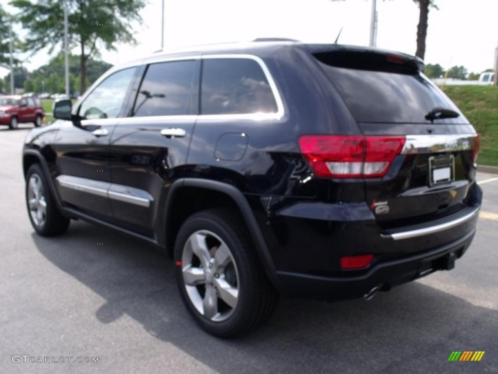 2011 Grand Cherokee Overland - Blackberry Pearl / Black photo #2