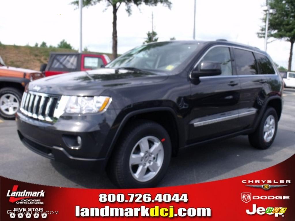 2011 Grand Cherokee Laredo - Dark Charcoal Pearl / Dark Graystone/Medium Graystone photo #1