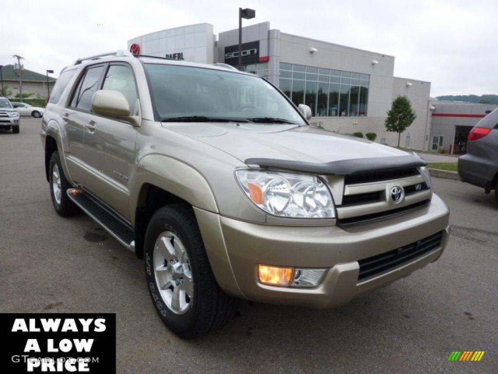 2004 4Runner Limited 4x4 - Dorado Gold Pearl / Taupe photo #1