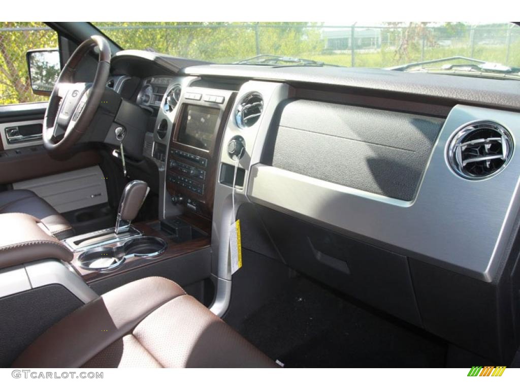 2010 F150 Platinum SuperCrew - Tuxedo Black / Sienna Brown Leather/Black photo #18