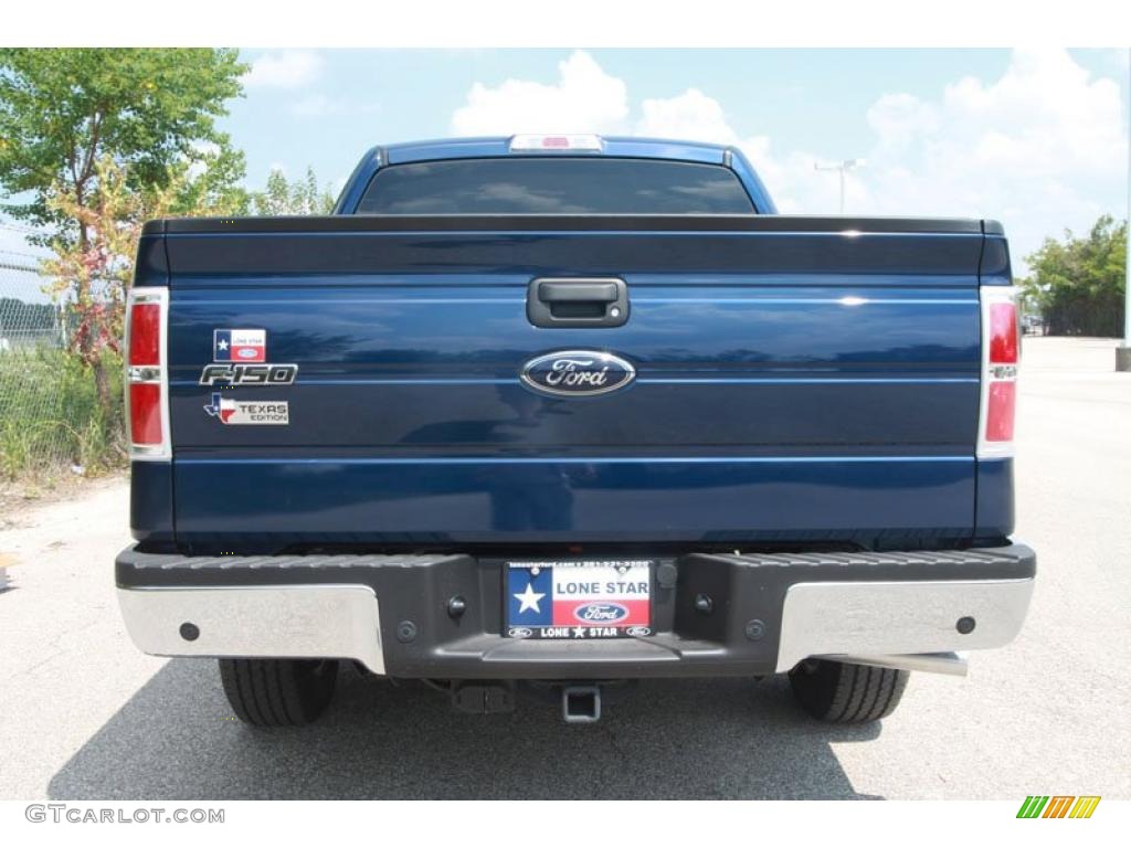 2010 F150 XLT SuperCrew - Dark Blue Pearl Metallic / Medium Stone photo #11