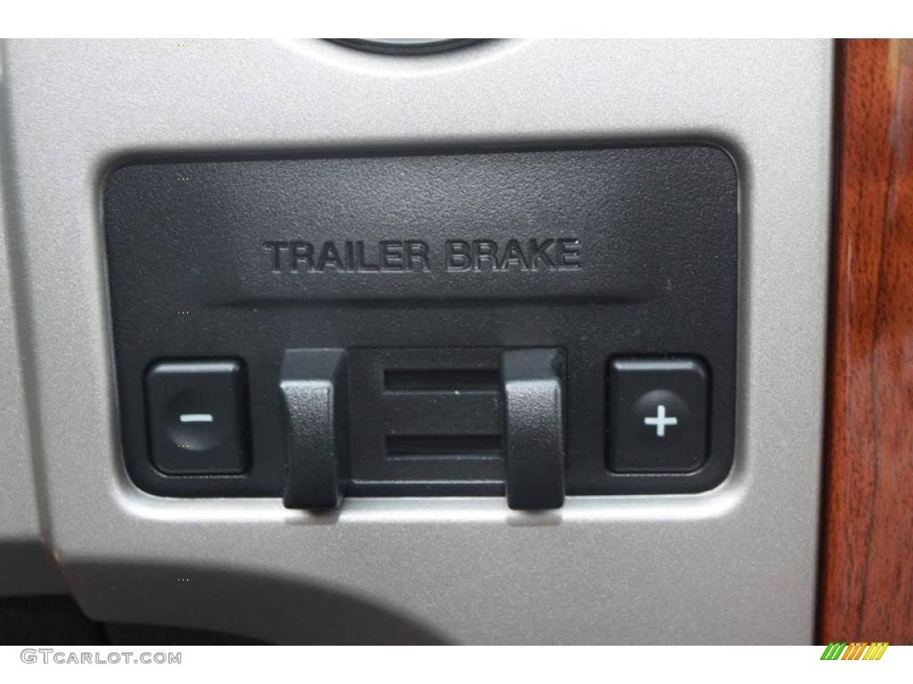 2010 F150 Lariat SuperCrew 4x4 - Ingot Silver Metallic / Black photo #18