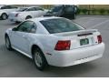 2000 Crystal White Ford Mustang V6 Coupe  photo #11