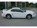 2000 Crystal White Ford Mustang V6 Coupe  photo #14