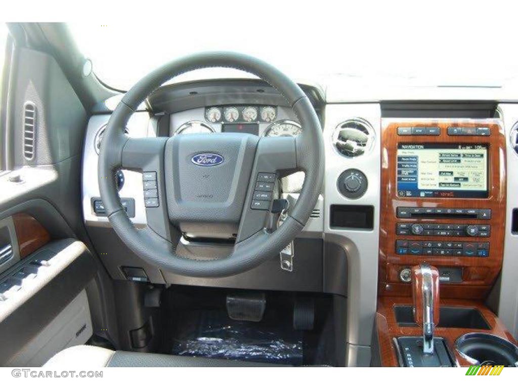 2010 F150 Lariat SuperCrew 4x4 - Ingot Silver Metallic / Black photo #4