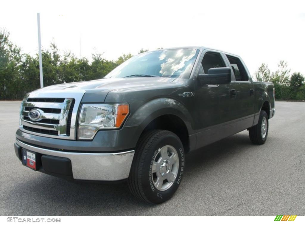 2010 F150 XLT SuperCrew - Sterling Grey Metallic / Medium Stone photo #8