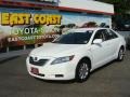 Super White - Camry Hybrid Photo No. 3