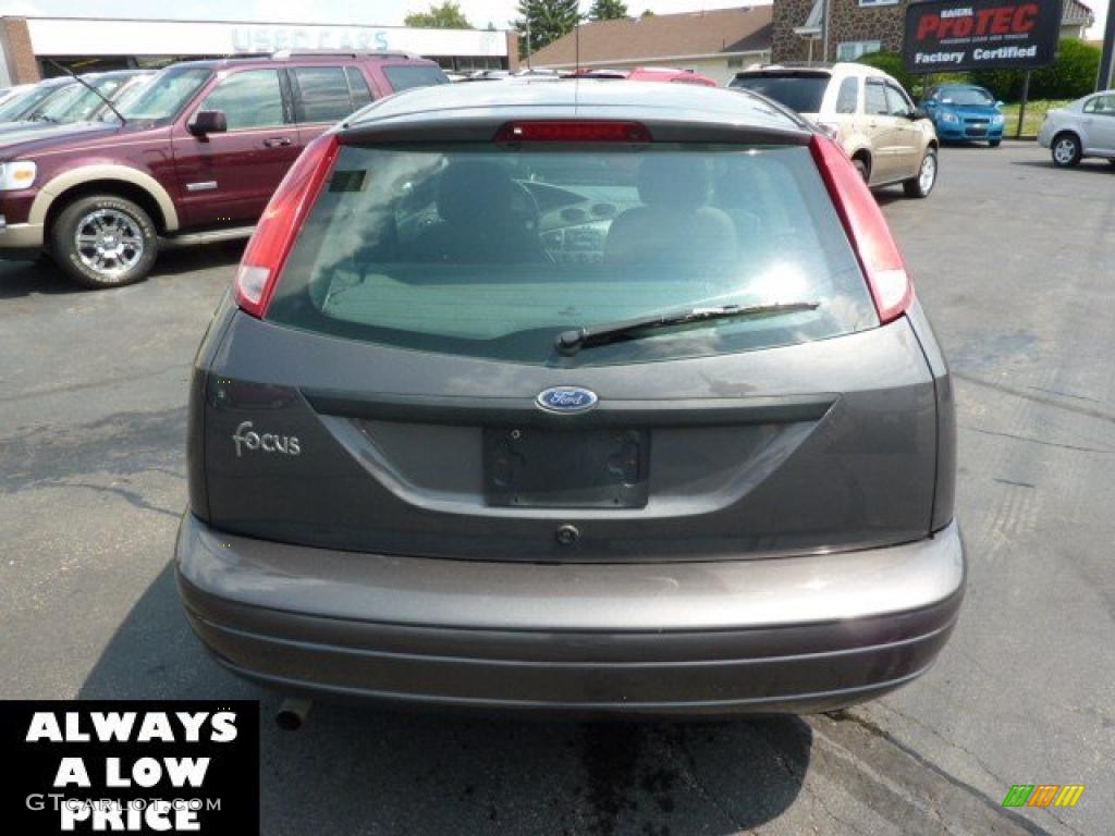 2003 Focus ZX3 Coupe - Liquid Grey Metallic / Dark Charcoal photo #6