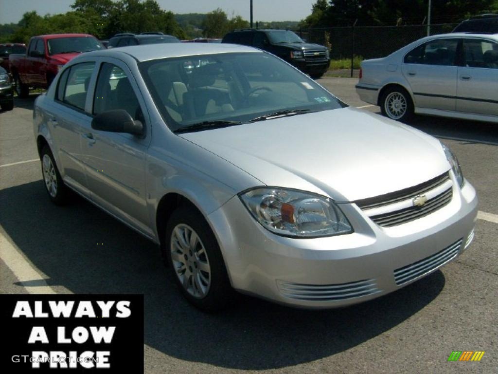 2009 Cobalt LS Sedan - Silver Ice Metallic / Gray photo #1