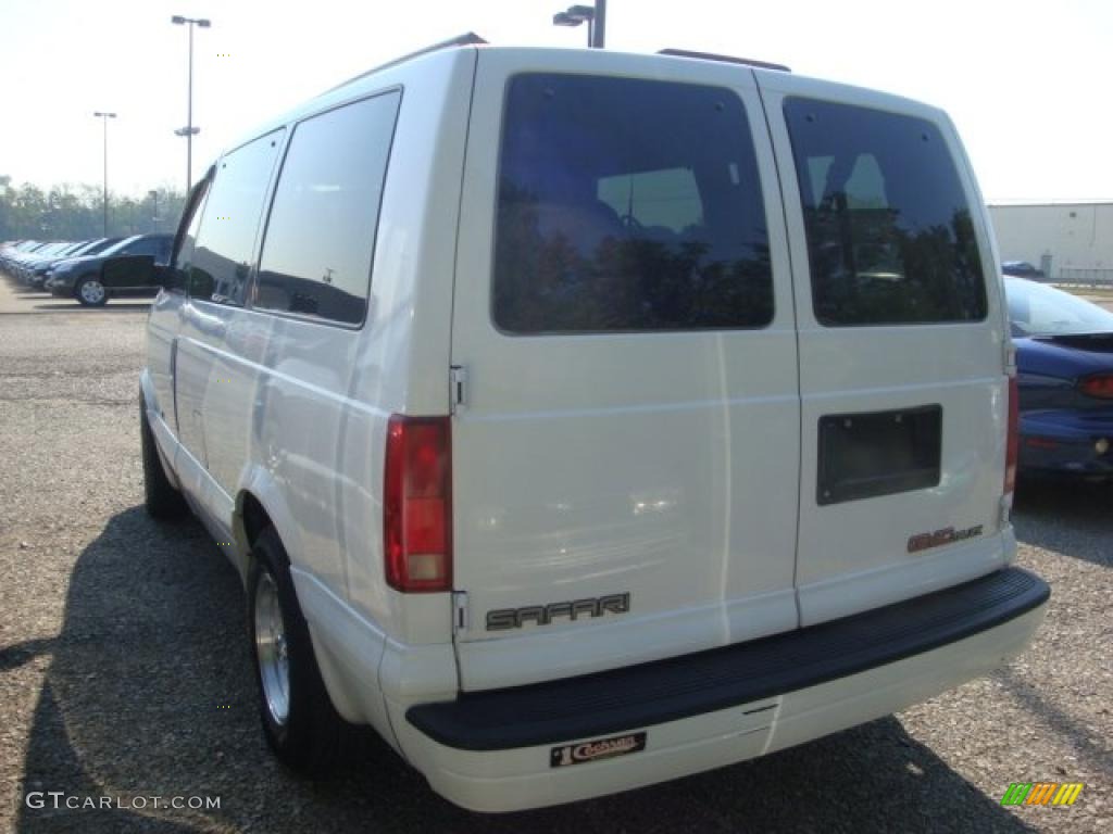 1997 Safari SLX AWD - Ivory White / Gray photo #4