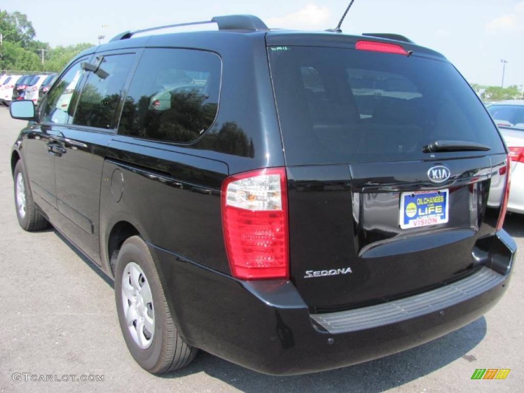 2010 Sedona LX - Midnight Black / Gray photo #15