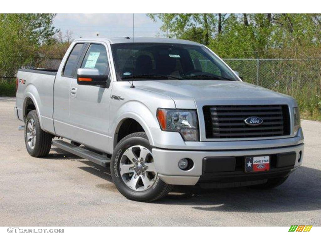 2010 F150 FX2 SuperCab - Ingot Silver Metallic / Black photo #1